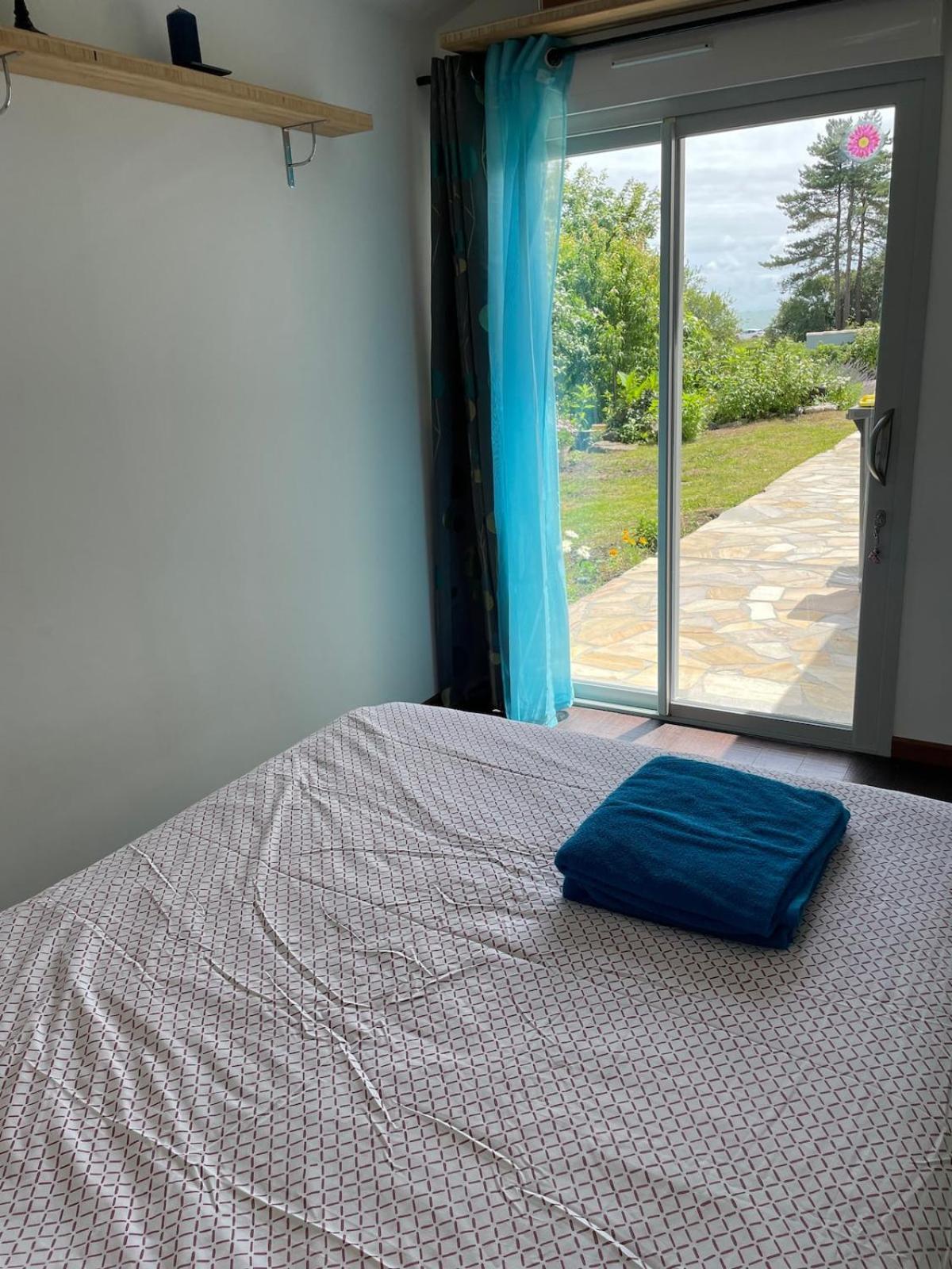 Maison Au Bord De Mer, Du Portmain *